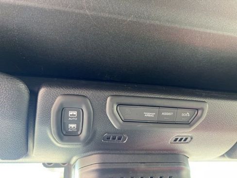 Used 2021 Jeep Wrangler Unlimited Rubicon image 37