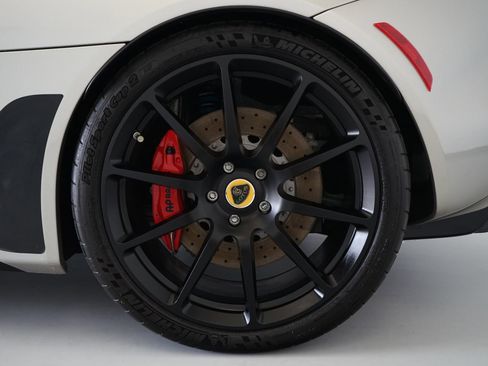 Used 2020 Lotus Evora image 26