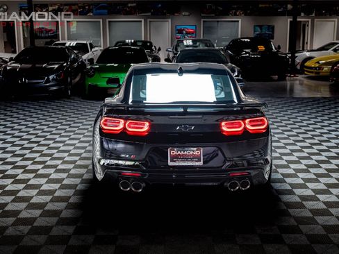 Used 2022 Chevrolet Camaro ZL1 RWD image 60