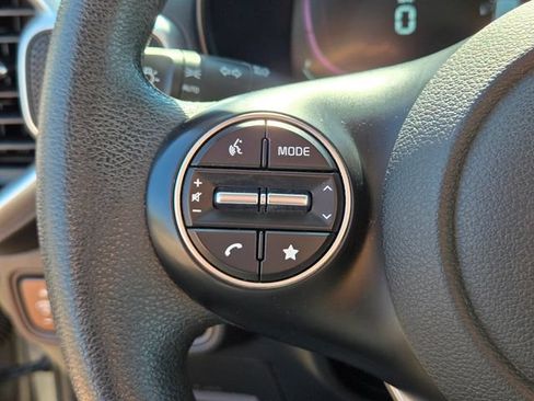 Used 2024 Kia Soul LX w/ Option Group 015 FWD image 27