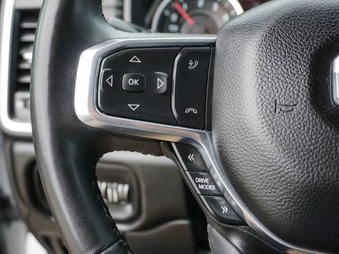 Used 2025 RAM 1500 Laramie AWD/4WD image 23