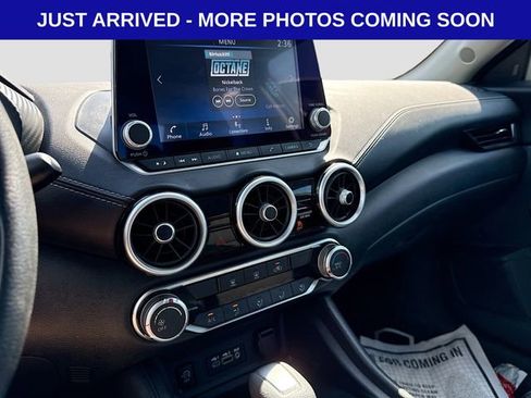 Used 2025 Nissan Sentra SV FWD image 12