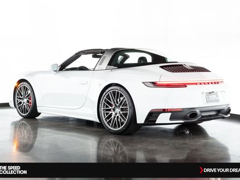 Used 2021 Porsche 911 Targa 4S image 5