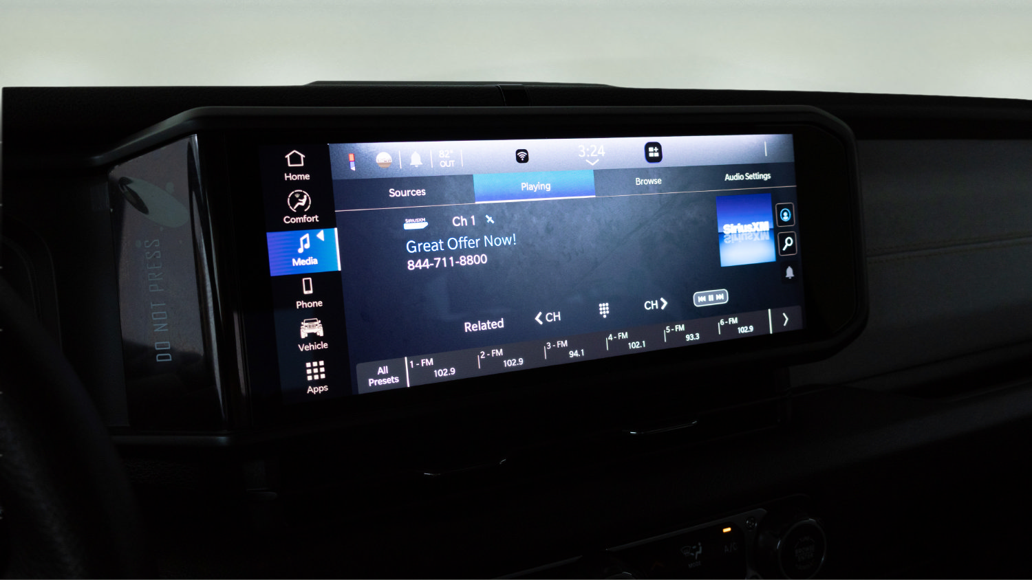 Used 2024 Jeep Wrangler Unlimited Sport AWD/4WD image 15