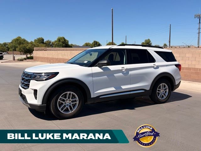 Used 2025 Ford Explorer Active RWD image 1