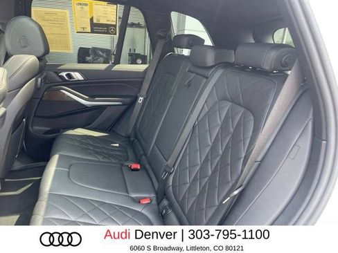 Used 2023 BMW X5 xDrive40i w/ Parking Assistance Package AWD/4WD image 13