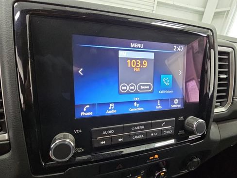 Used 2022 Nissan Frontier SV RWD image 14