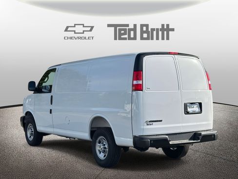 New 2025 Chevrolet Express 2500 w/ Safety Package image 4