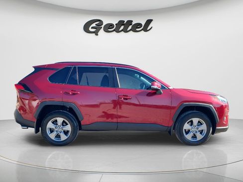 Used 2024 Toyota RAV4 XLE w/ Convenience Package FWD image 4
