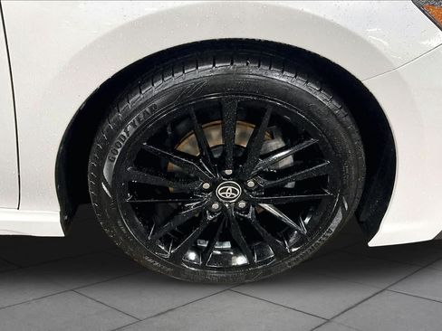 Certified 2021 Toyota Camry XSE w/ Carpet Mat Package (TMS) AWD/4WD image 11