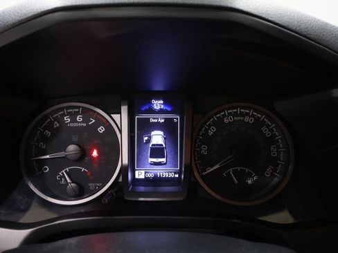 Used 2021 Toyota Tacoma TRD Sport w/ Technology Package image 38