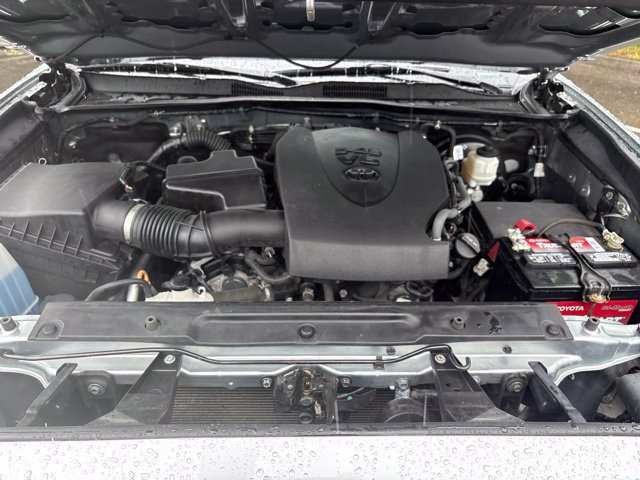 Used 2023 Toyota Tacoma SR5 AWD/4WD image 29