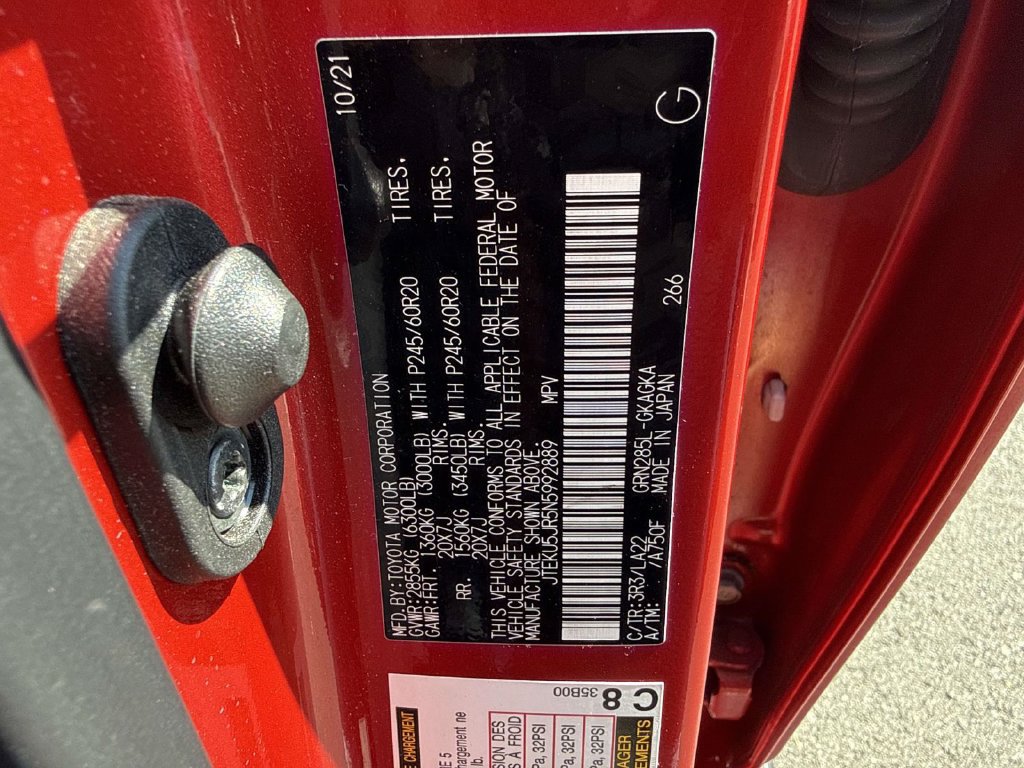 Used 2022 Toyota 4Runner Limited AWD/4WD image 26