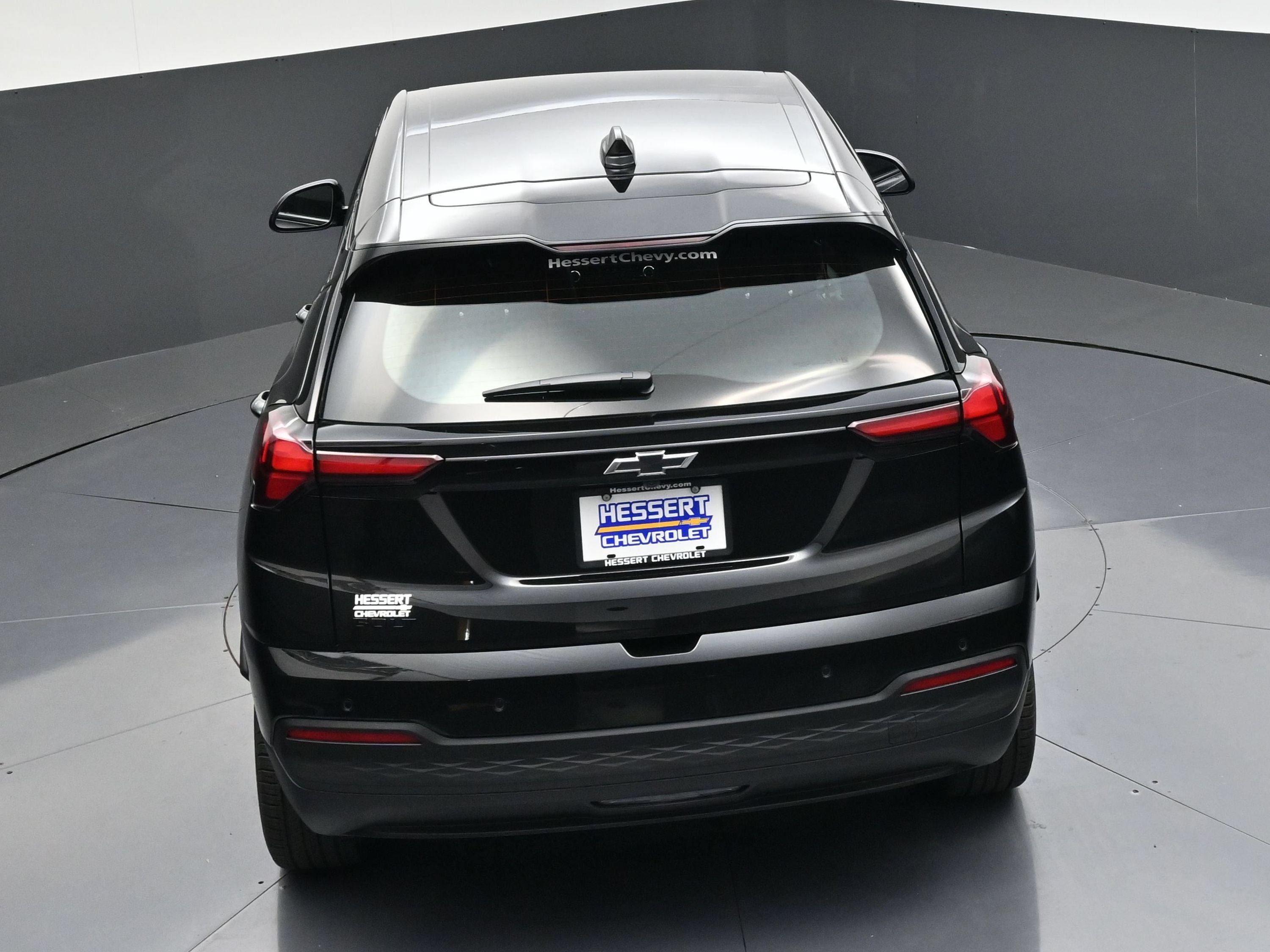 New 2027 Chevrolet Bolt LT w/ Comfort Package FWD image 46