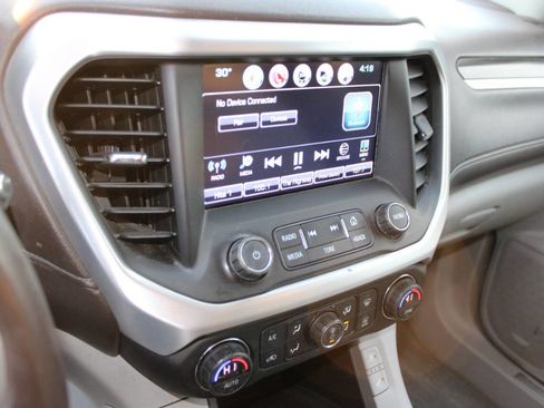 Used 2017 GMC Acadia SLT image 15