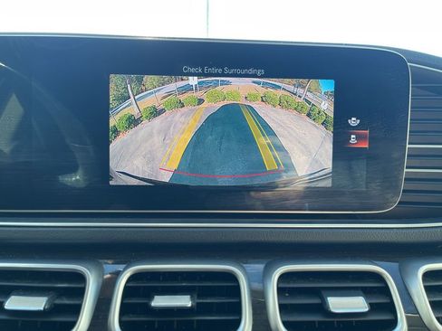 Used 2020 Mercedes-Benz GLS 450 4MATIC image 27