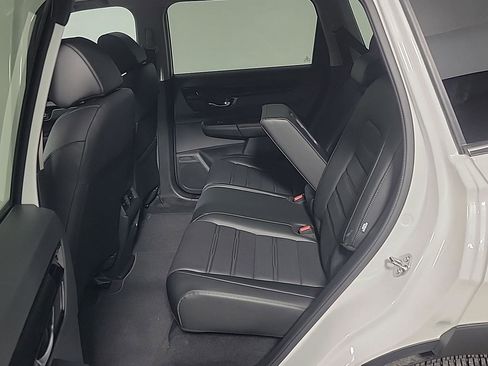Certified 2025 Honda CR-V EX-L image 18