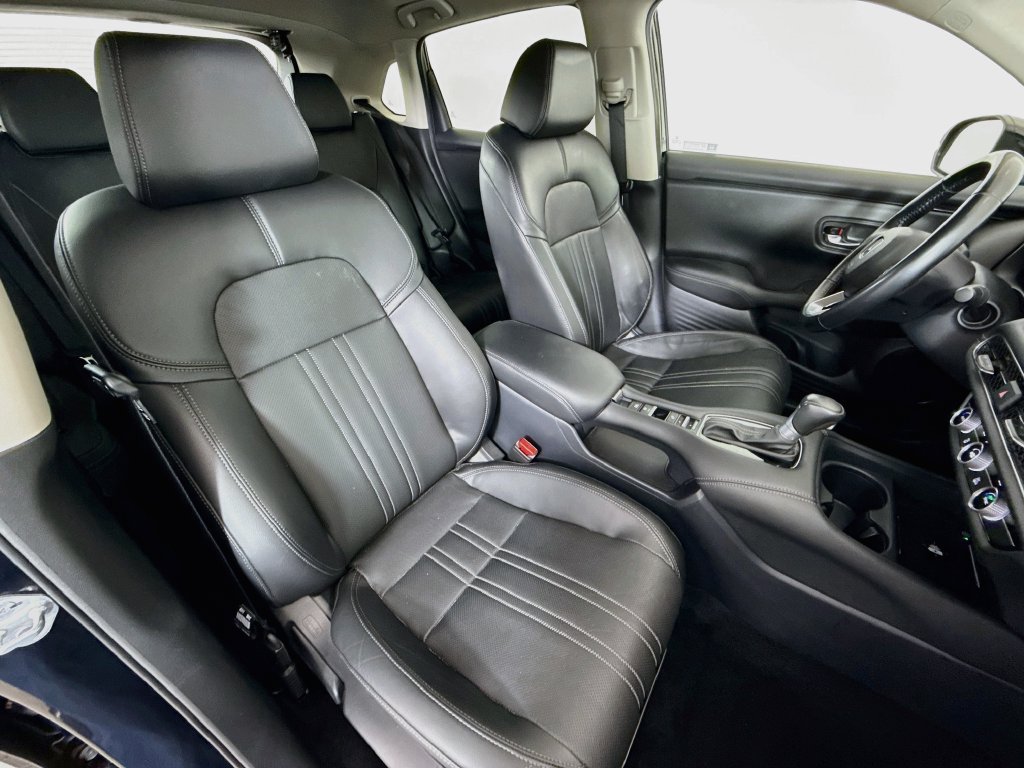 Used 2026 Honda HR-V EX-L image 28