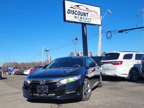 Used 2018 Honda Accord EX image 2