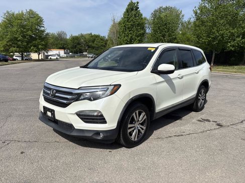 Used 2017 Honda Pilot EX-L image 3