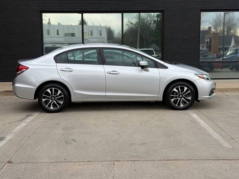 Used 2015 Honda Civic EX image 11