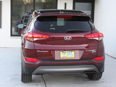 Used 2016 Hyundai Tucson Limited w/ Option Group 03 AWD/4WD image 9