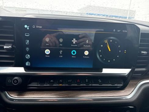 Used 2025 Chevrolet Silverado 1500 LT image 21