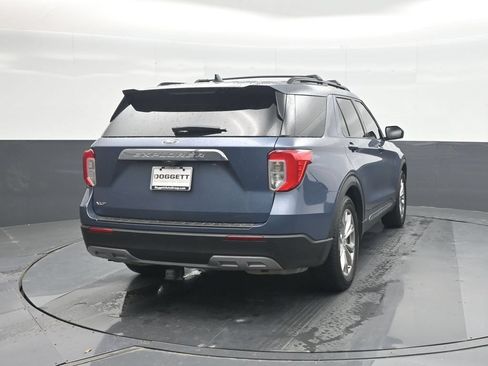 Used 2021 Ford Explorer XLT w/ Equipment Group 202A RWD image 24