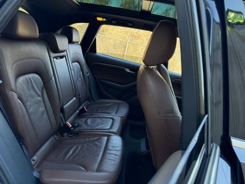Used 2017 Audi Q5 2.0T Premium image 28