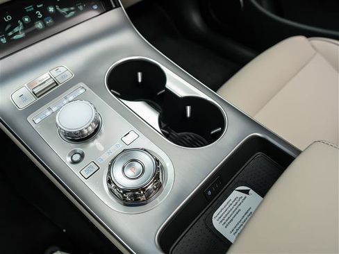 New 2026 Genesis GV70 2.5T Advanced AWD/4WD image 24