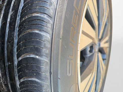 Certified 2023 Nissan Rogue SV image 19