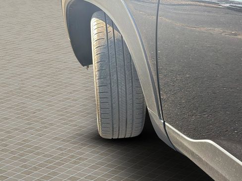 Used 2023 Chevrolet TrailBlazer RS w/ Convenience Package image 11