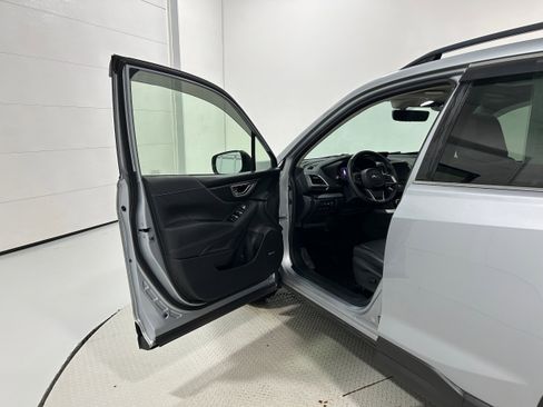 Used 2020 Subaru Forester Limited AWD/4WD image 24
