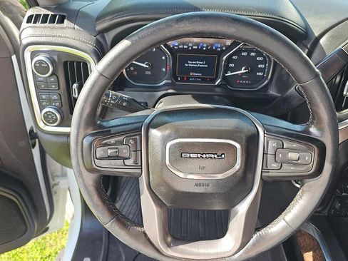 Used 2020 GMC Sierra 3500 Denali w/ Denali Ultimate Package AWD/4WD image 13