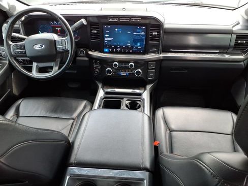 Used 2024 Ford F250 Lariat w/ Black Appearance Package AWD/4WD image 17