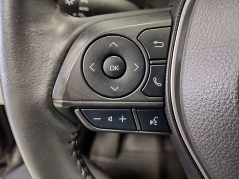 Used 2023 Toyota Corolla Cross LE image 24