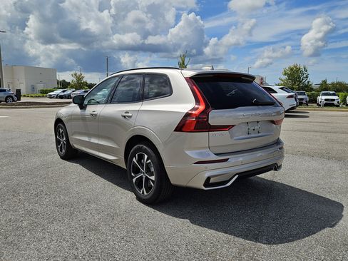 New 2026 Volvo XC60 B5 Core w/ Protection Package image 5