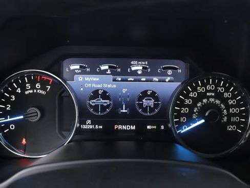 Used 2018 Ford F150 Lariat w/ Equipment Group 502A Luxury AWD/4WD image 22