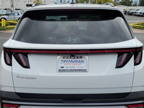 New 2026 Hyundai Tucson Limited FWD image 19