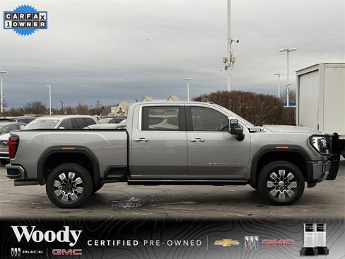 Certified 2025 GMC Sierra 2500 Denali w/ Denali Reserve Package image 9