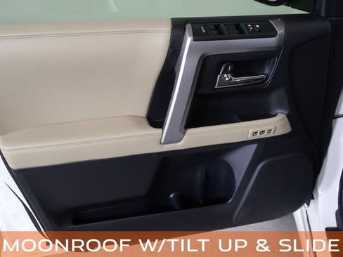 Used 2018 Toyota 4Runner Limited RWD image 20