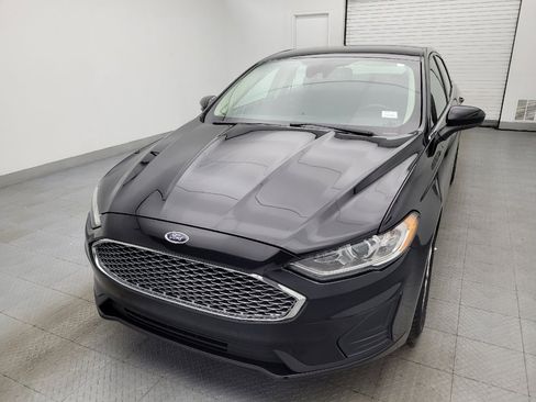 Used 2020 Ford Fusion SE FWD image 15