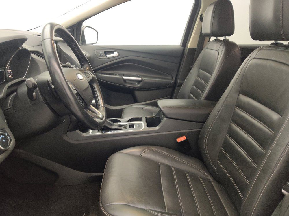 Used 2017 Ford Escape Titanium FWD image 17