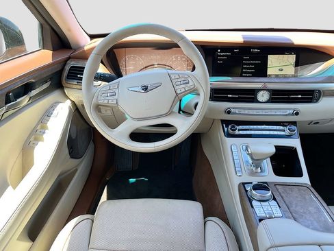 Used 2020 Genesis G90 3.3T Premium RWD image 23