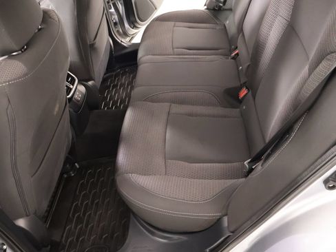 Used 2025 Subaru Outback Premium AWD/4WD image 12