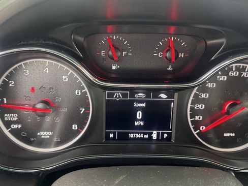 Used 2018 Chevrolet Cruze LT w/ LT Convenience Package image 18