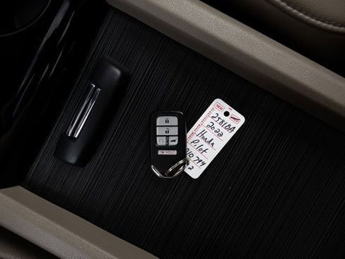 Used 2022 Honda Pilot Elite image 31