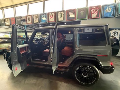 Used 2027 Mercedes-Benz G 63 AMG 4MATIC image 9
