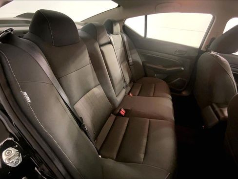 Used 2025 Nissan Altima 2.5 SV FWD image 23