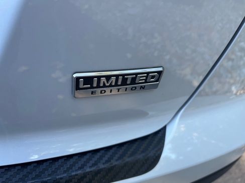 New 2024 Mitsubishi Eclipse Cross LE image 7